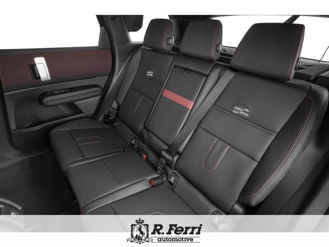 2027 MINI Countryman JCW 4dr All-Wheel Drive ALL4 Sport Utility Photo