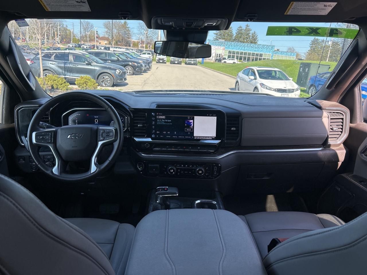2024 Chevrolet Silverado 1500 RST Photo