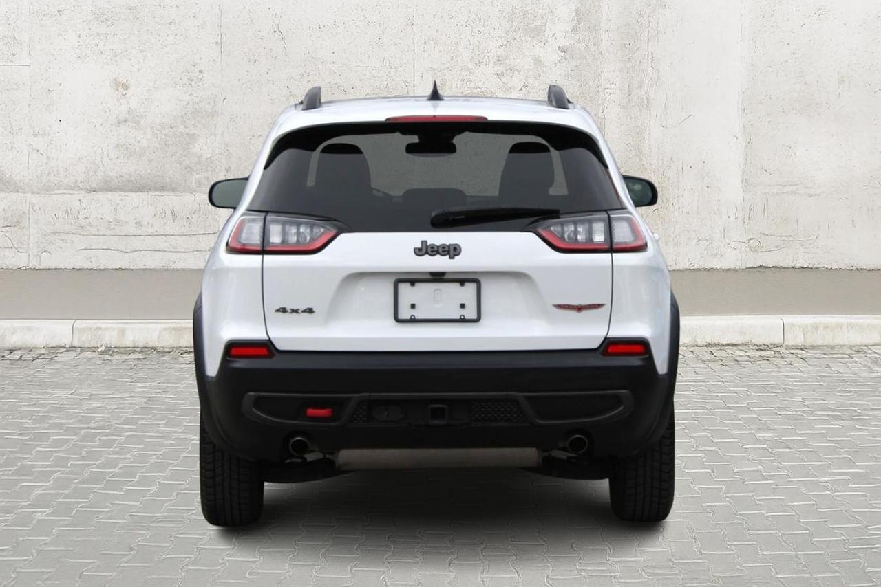 2022 Jeep Cherokee Trailhawk Photo4