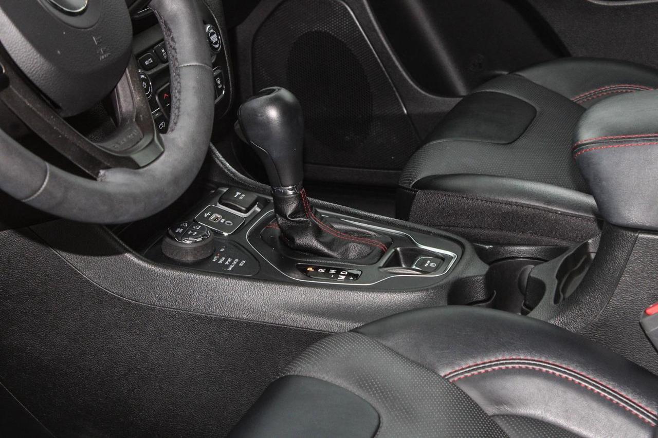 2022 Jeep Cherokee Trailhawk Photo
