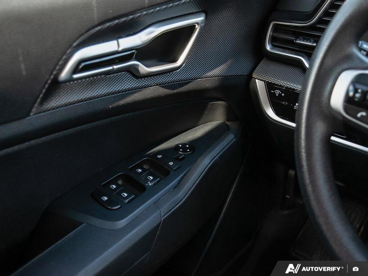 2023 Kia Sportage LX   AWD   Heated Seats   Apple CarPlay   Backup C Photo