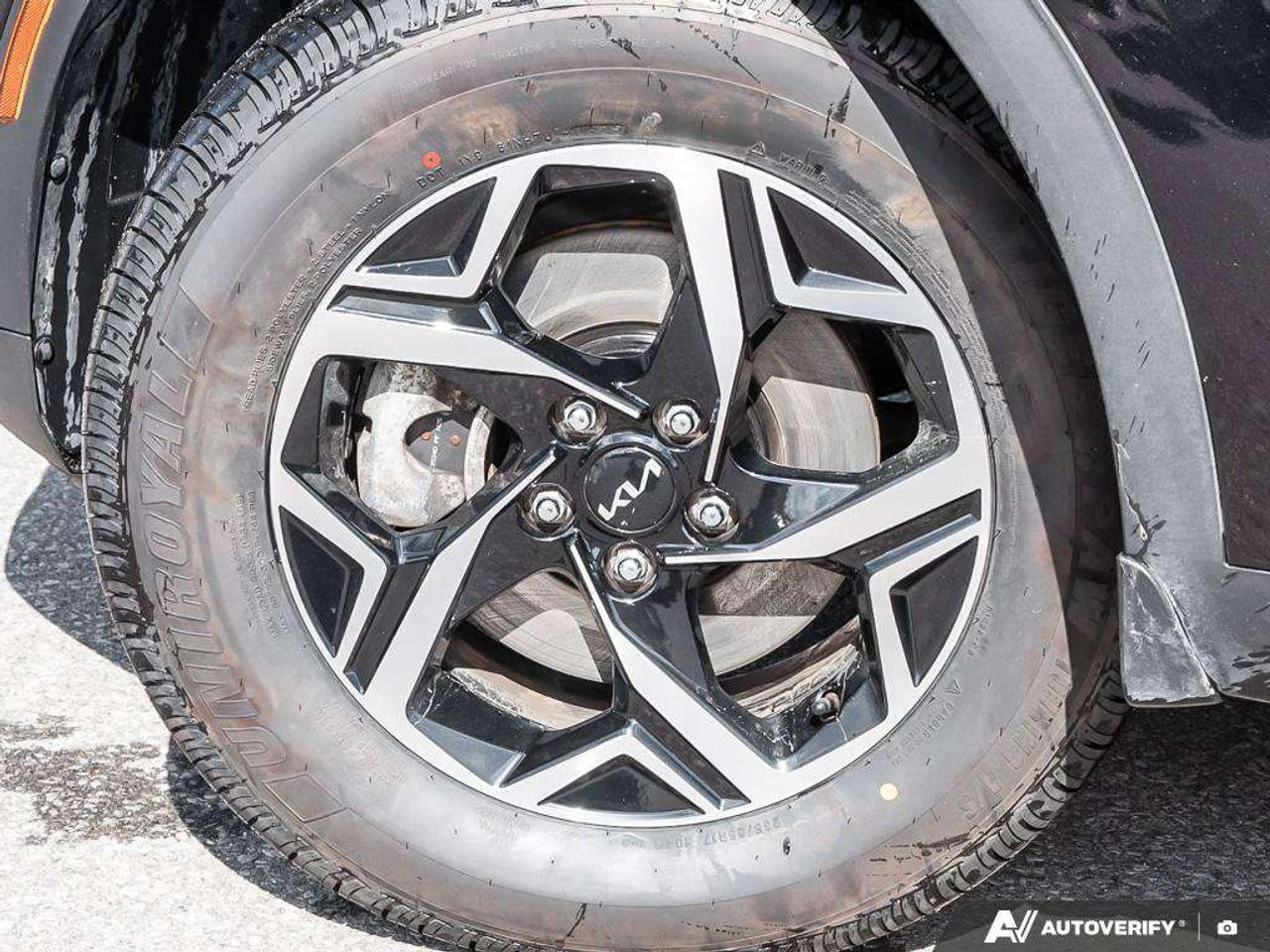 2023 Kia Sportage LX   AWD   NEW TIRES & BRAKES Photo