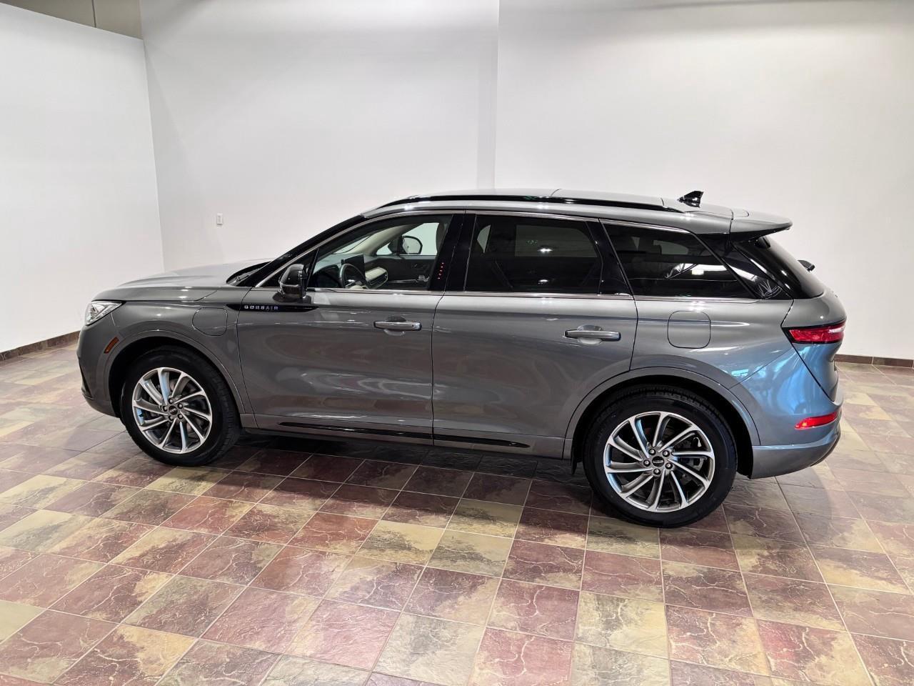 2025 Lincoln Corsair Grand Touring GRAND TOURING - 1 OWNER Photo
