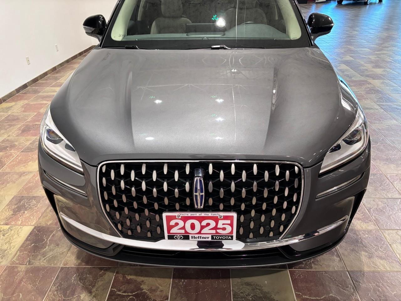 2025 Lincoln Corsair Grand Touring GRAND TOURING - 1 OWNER Photo