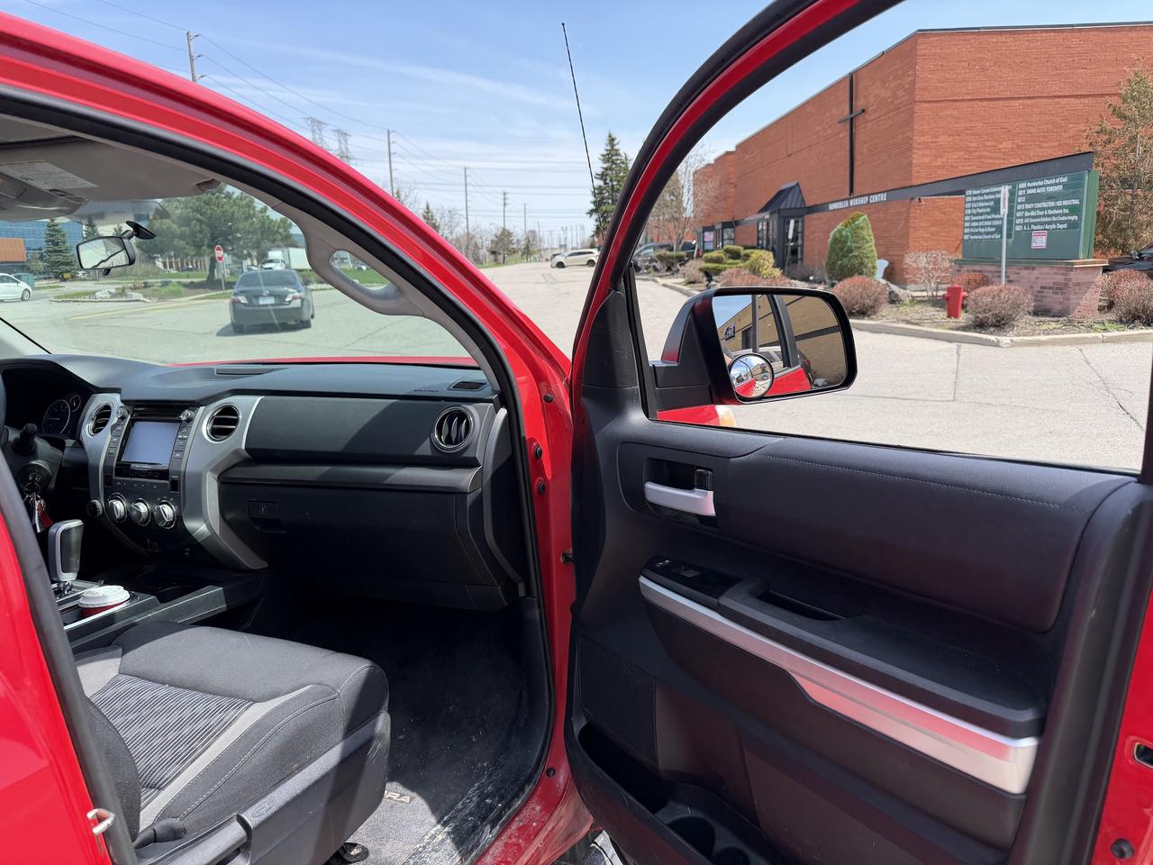 2014 Toyota Tundra 4x4 Double Cab 146  5.7L SR 1 Owner Certified Photo