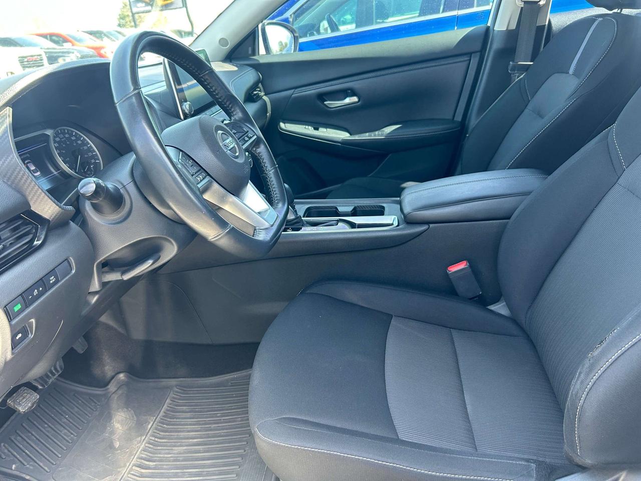 2022 Nissan Sentra SV, CLEAN CARFAX, REMOTE START, SUNROOF! Photo