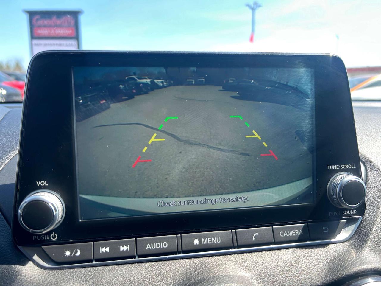 2022 Nissan Sentra SV, CLEAN CARFAX, REMOTE START, SUNROOF! Photo