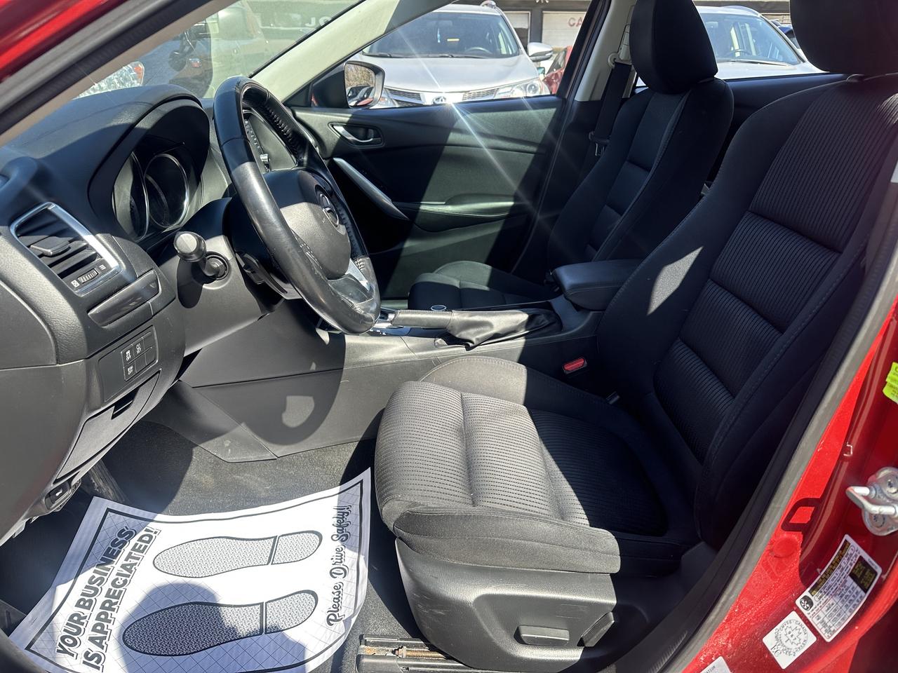 2014 Mazda MAZDA6 4dr Sdn 2.5L Auto GS Photo