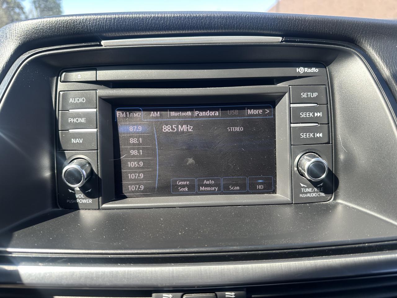 2014 Mazda MAZDA6 4dr Sdn 2.5L Auto GS Photo