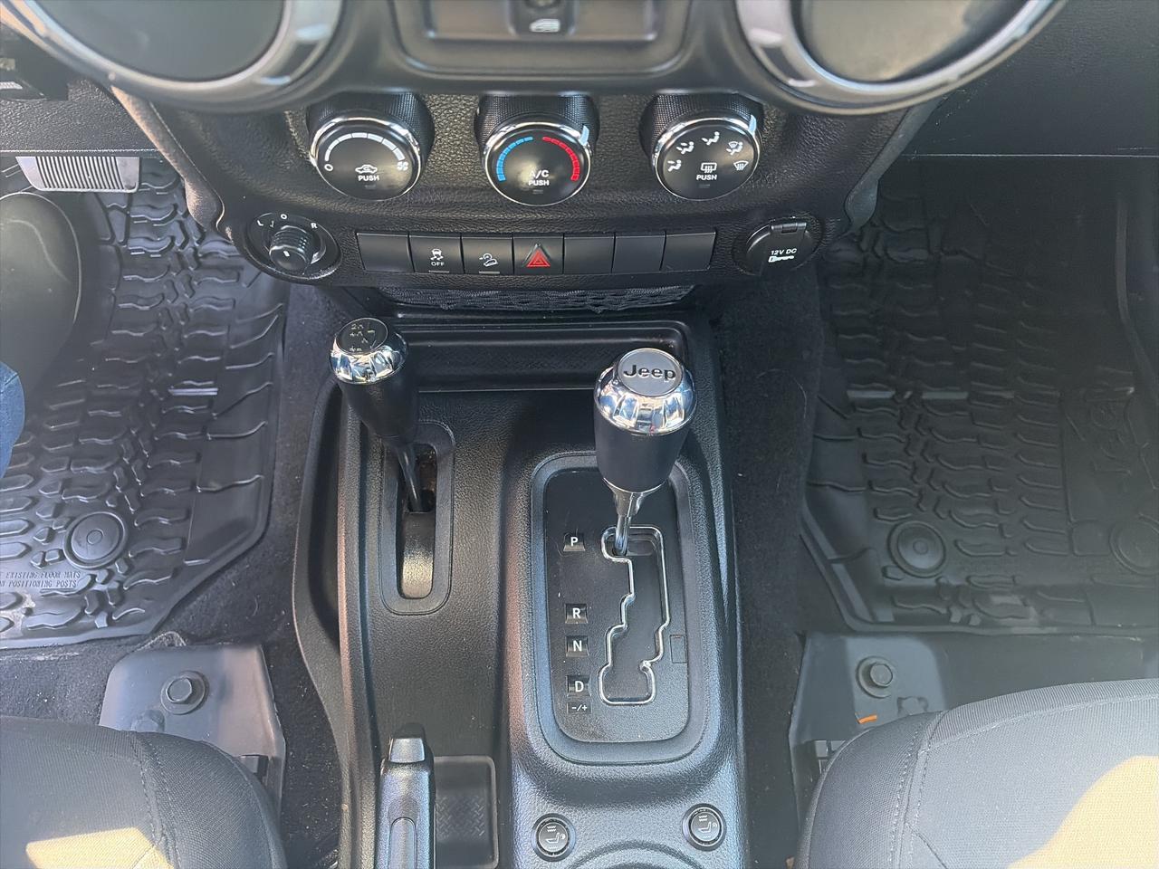 2017 Jeep WRANGLER UNLIMITED Willys Wheeler-4x4-Hard Top-Soft Top Photo