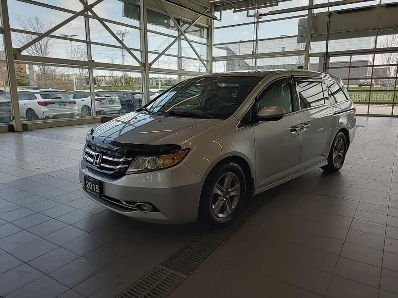 2015 Honda Odyssey Touring RES (AS-IS SALE U CERTIFY U SAVE) Photo