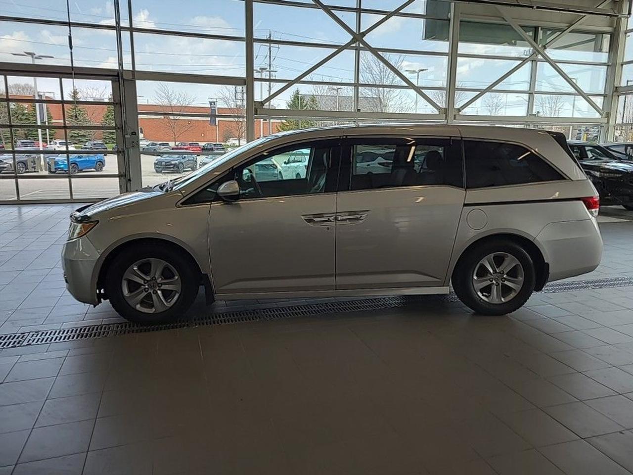 2015 Honda Odyssey Touring RES (AS-IS SALE U CERTIFY U SAVE) Photo