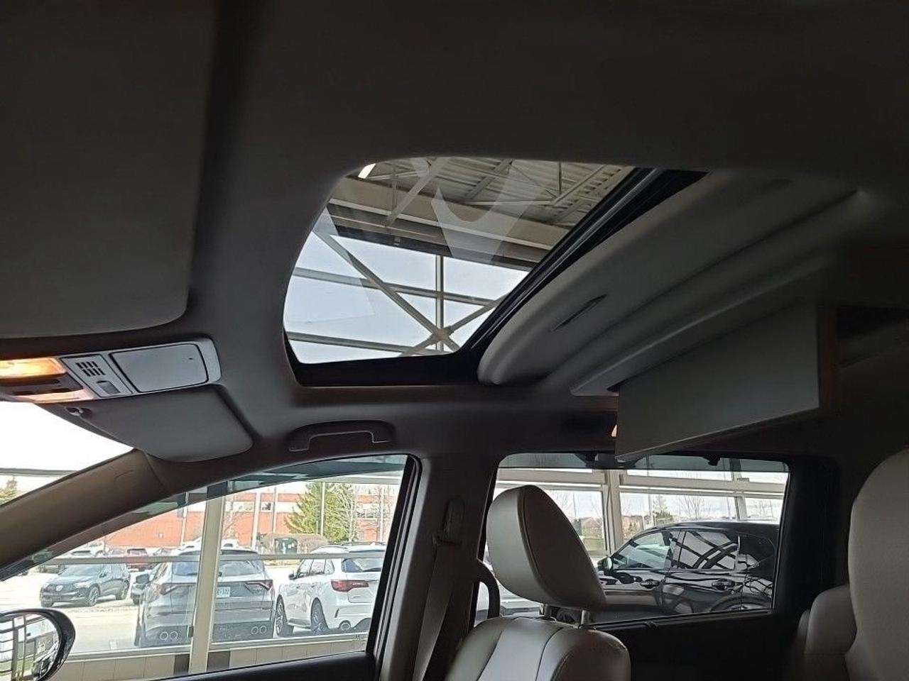 2015 Honda Odyssey Touring RES (AS-IS SALE U CERTIFY U SAVE) Photo