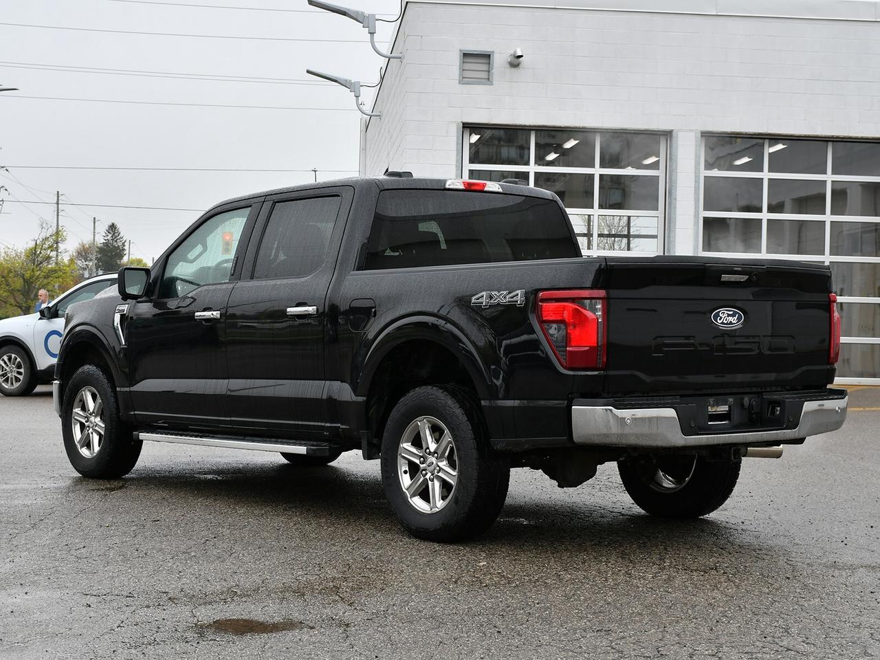 2024 Ford F-150 XLT 4X4   SUPERCREW   GREAT VALUE Photo