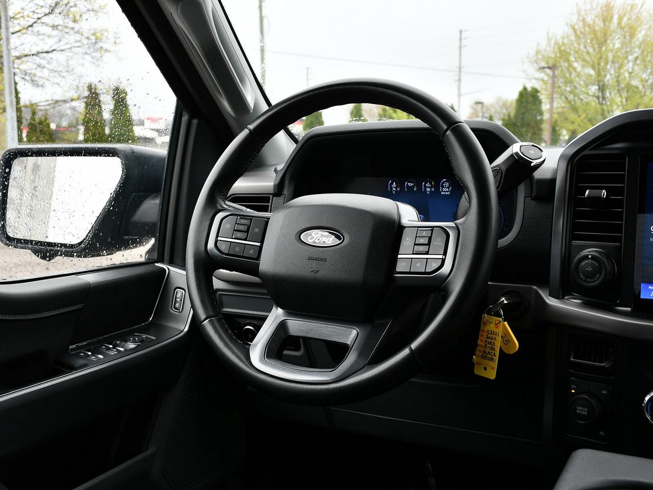 2024 Ford F-150 XLT 4X4   SUPERCREW   GREAT VALUE Photo