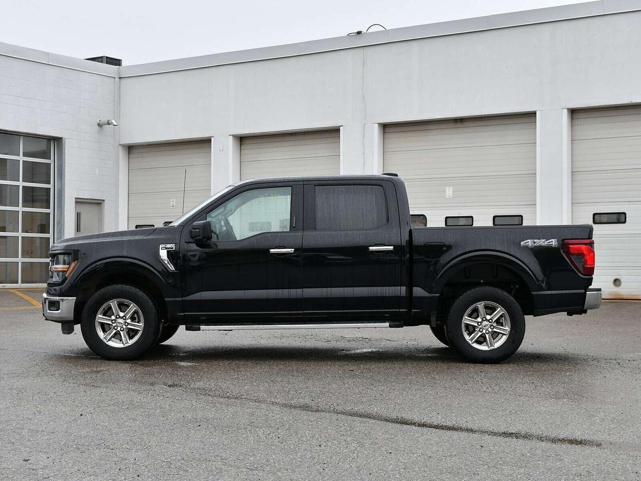 2024 Ford F-150 XLT 4X4   SUPERCREW   GREAT VALUE Photo