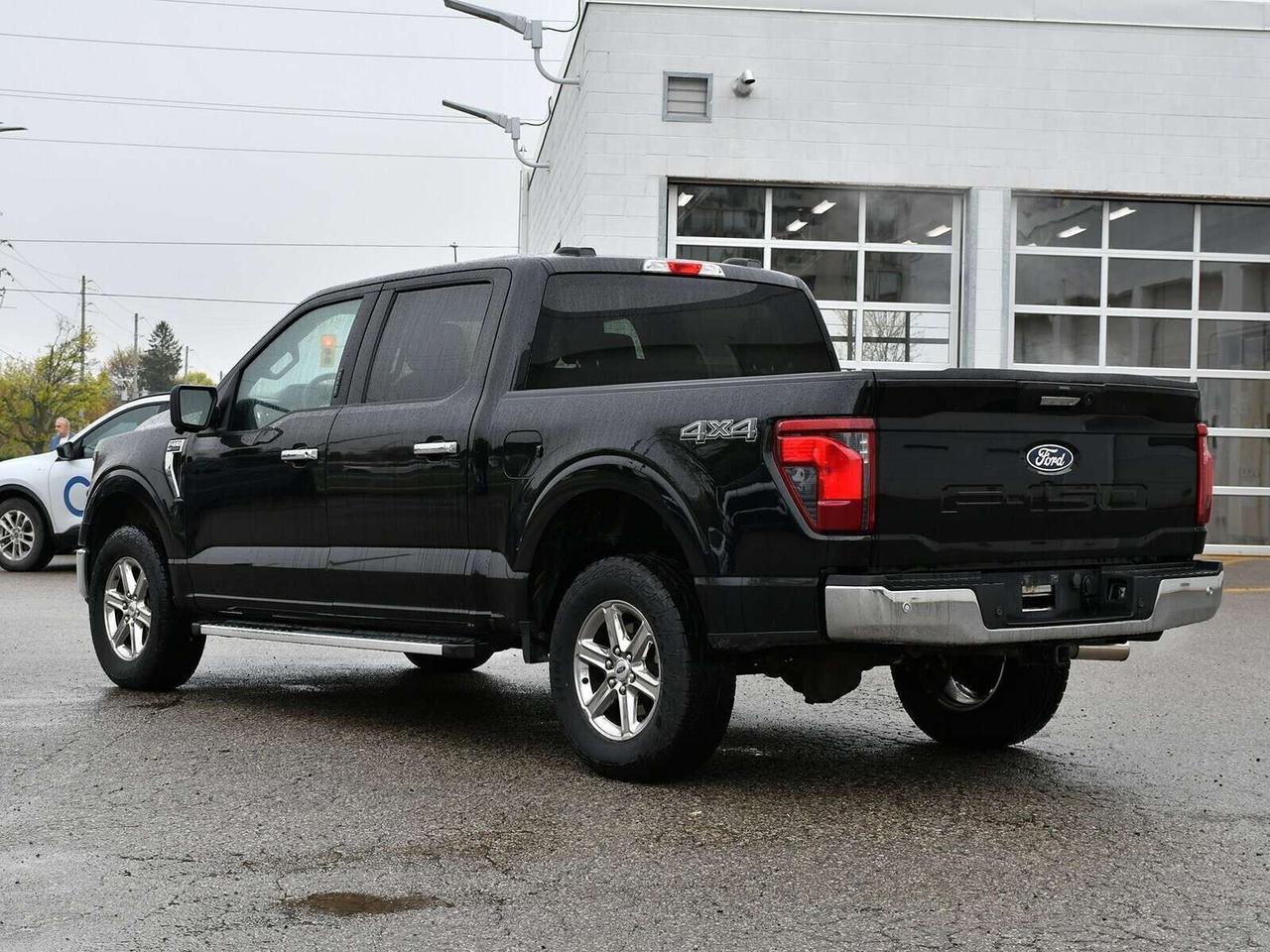 2024 Ford F-150 XLT 4X4   SUPERCREW   GREAT VALUE Photo