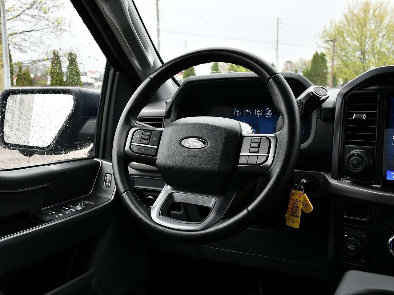 2024 Ford F-150 XLT 4X4   SUPERCREW   GREAT VALUE Photo