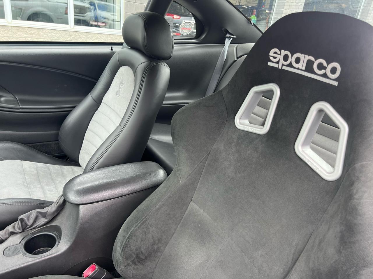 2001 Ford Mustang 2dr Cpe SVT Cobra only 36834kms Photo