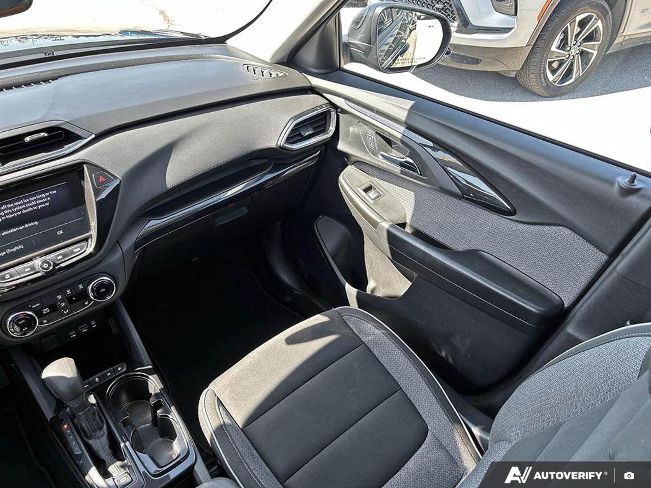 2021 Chevrolet TrailBlazer LT Front-Wheel Drive Photo