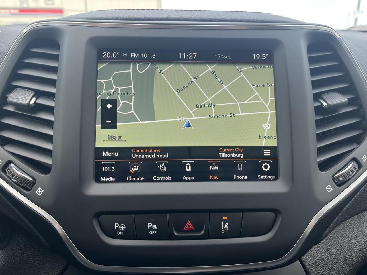 2023 Jeep Cherokee Altitude 4x4 Photo