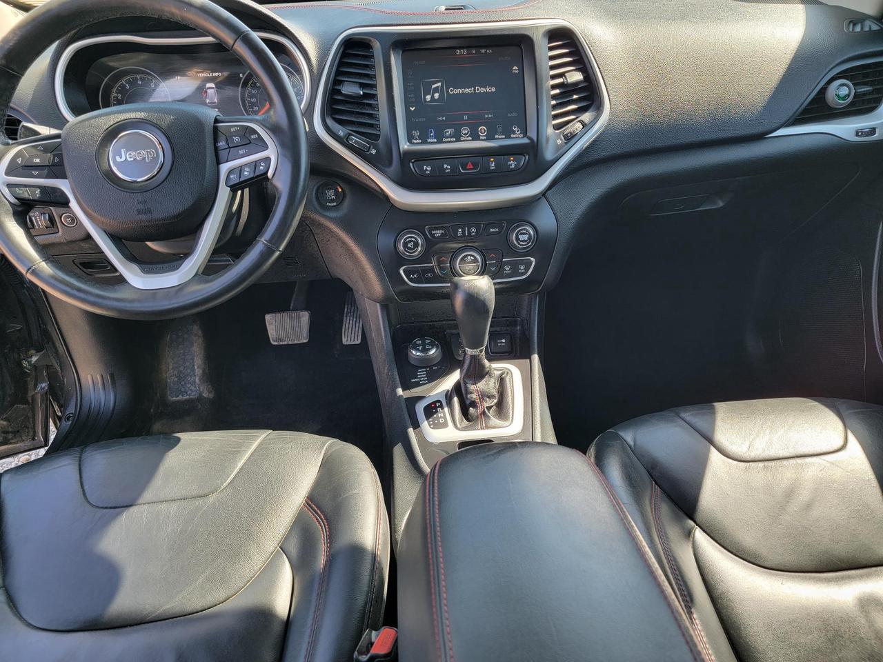 2015 Jeep Cherokee 4WD Trailhawk Photo