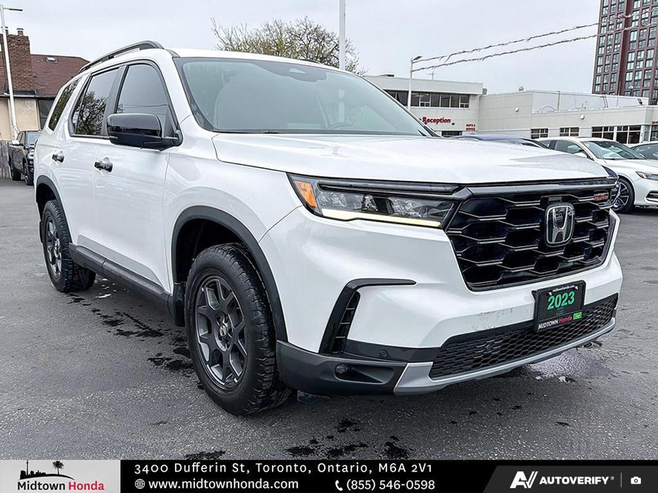2023 Honda Pilot MOONROOF I LANE ASSIST I NO ACCIDENTS Photo