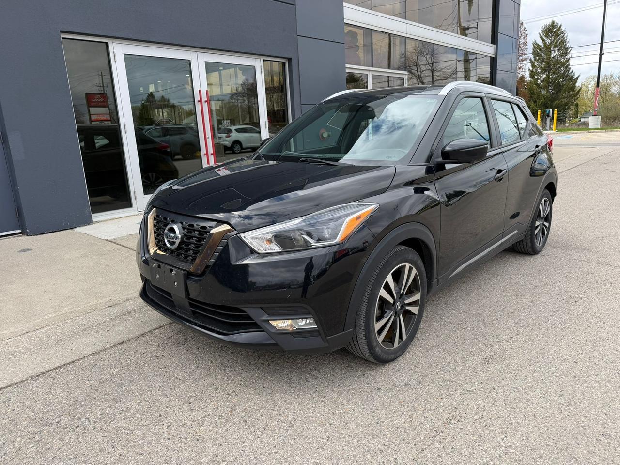 2020 Nissan Kicks SR (CVT) 4dr Front-Wheel Drive Photo0
