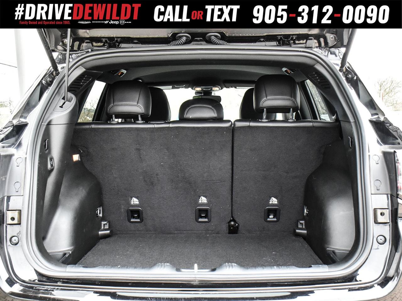2024 Jeep Compass LIMITED   ELITE GROUP   PREMIUM LEATHER SEATS Photo