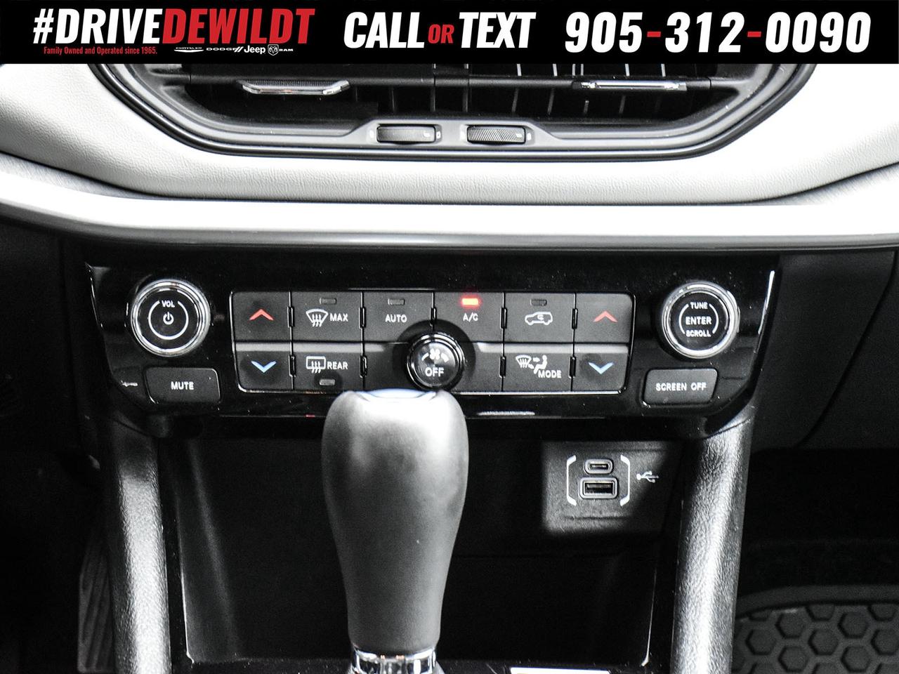 2024 Jeep Compass LIMITED   ELITE GROUP   PREMIUM LEATHER SEATS Photo