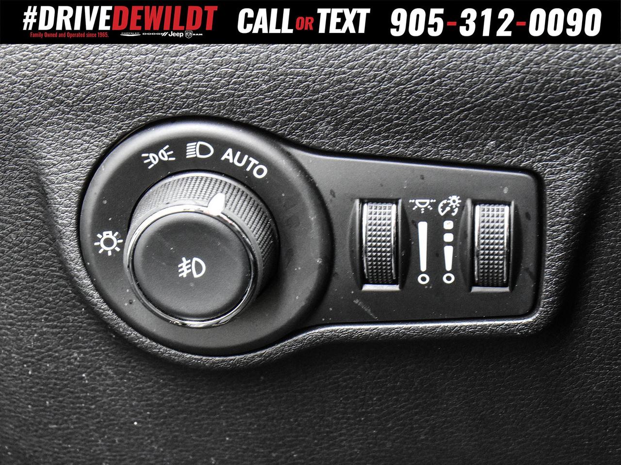 2024 Jeep Compass LIMITED   ELITE GROUP   PREMIUM LEATHER SEATS Photo