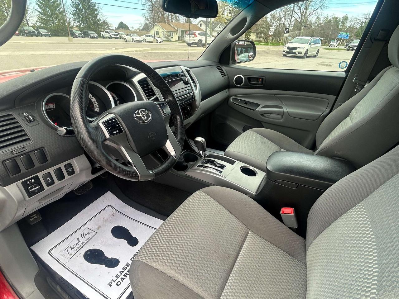 2012 Toyota Tacoma 2012 Toyota Tacoma **Call Picton 613-476-2188 Photo