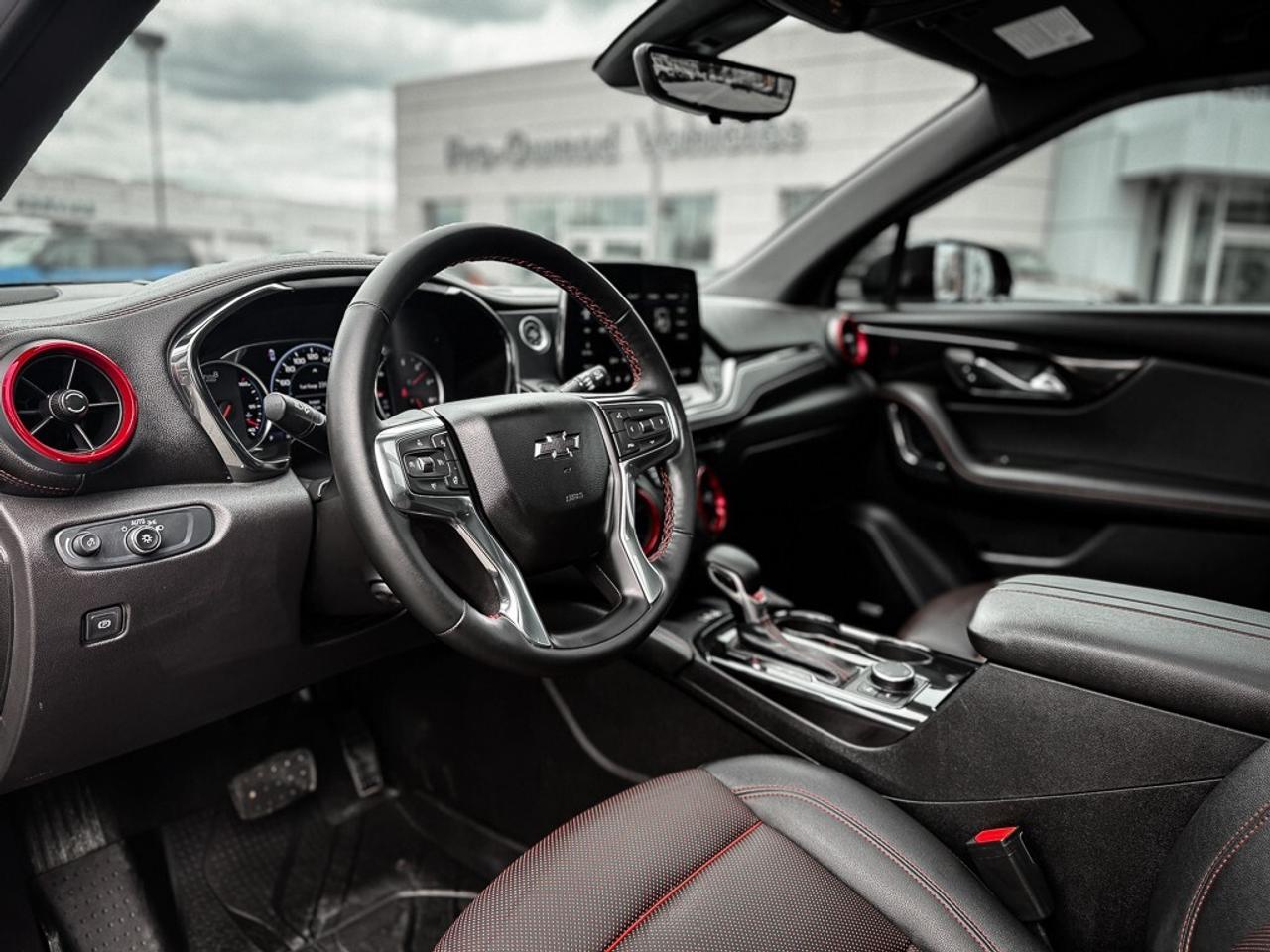 2025 Chevrolet Blazer RS   PANO ROOF   HEATED/VENTED LEATHER   CARPLAY Photo