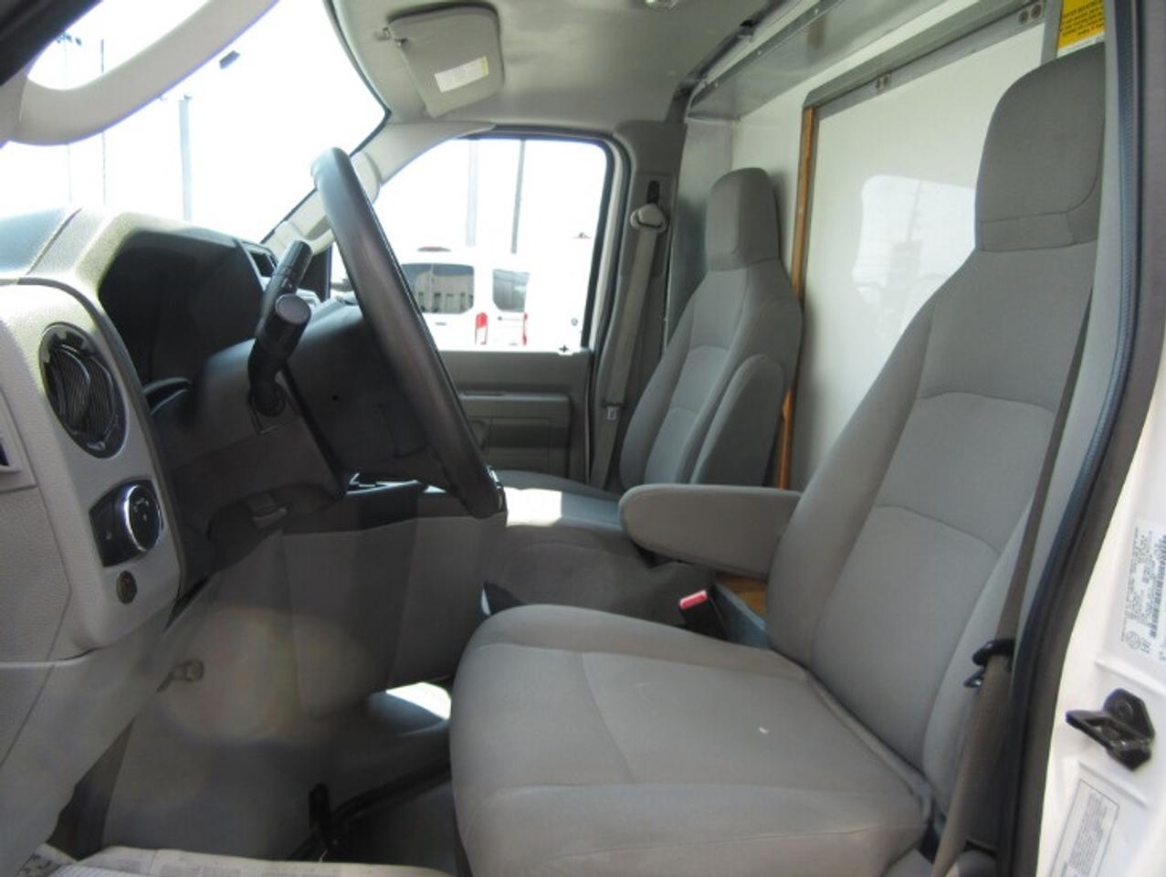 2023 Ford Super Duty E-450 DRW CUBE VAN 16FT HIGH BOX & NEW POWER LIFTGATE Photo