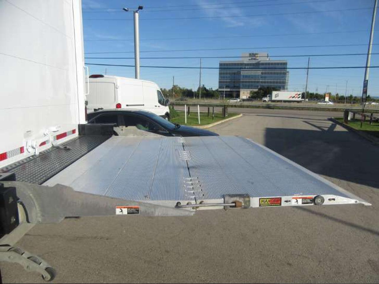 2023 Hino L7 WITH 26FT BOX LARGE ALUMINUM POWER LIFTGATE Photo