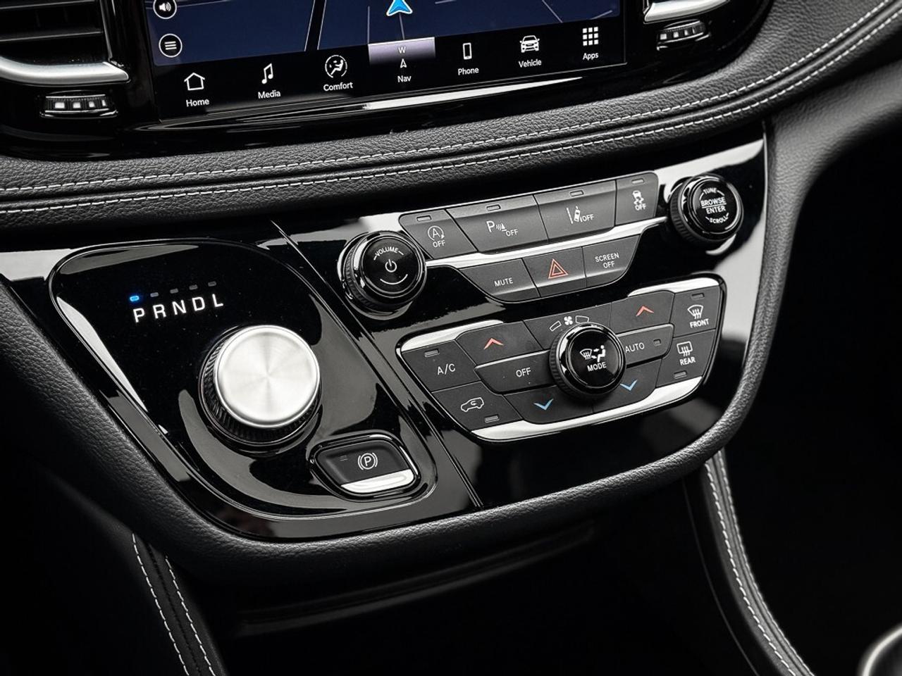 2024 Chrysler Pacifica Limited   S APPEARANCE PKG   REMOTE START   PANO R Photo