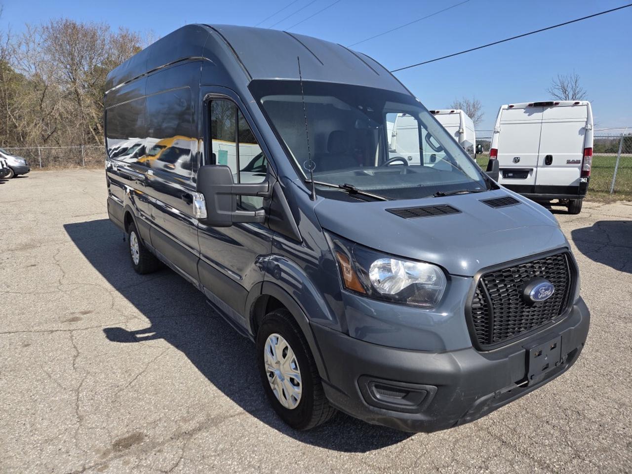2021 Ford Transit Cargo Van T-250 - 148EL (13.5Ft Cargo) V6 Gas + Shelves Photo3