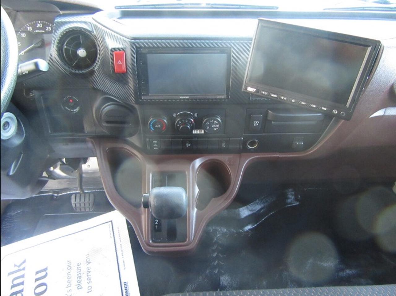 2023 Hino L7 WITH 26FT BOX LARGE ALUMINUM POWER LIFTGATE Photo