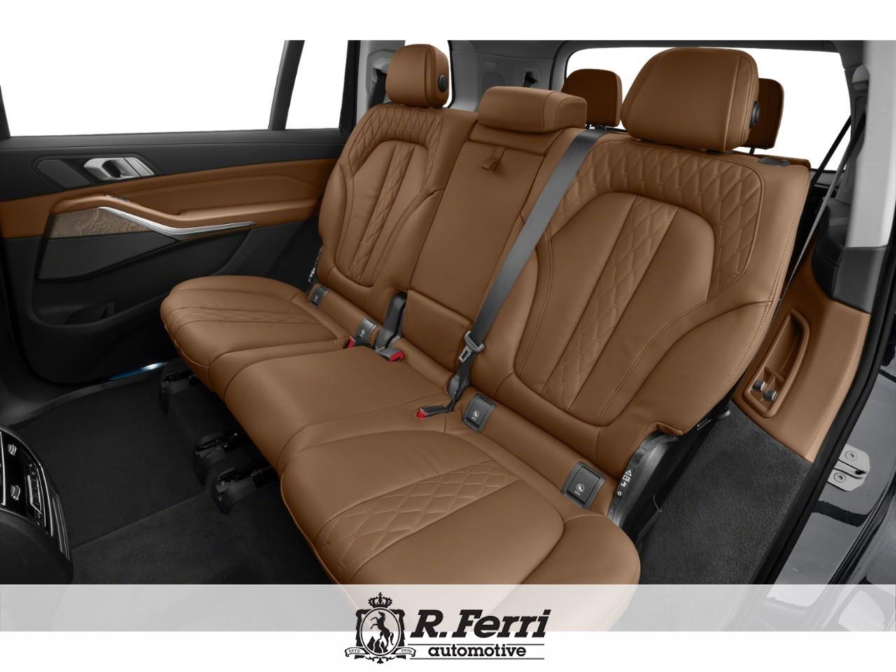 2022 BMW X7 xDrive40i 4dr All-Wheel Drive Sports Activity Vehicle Photo