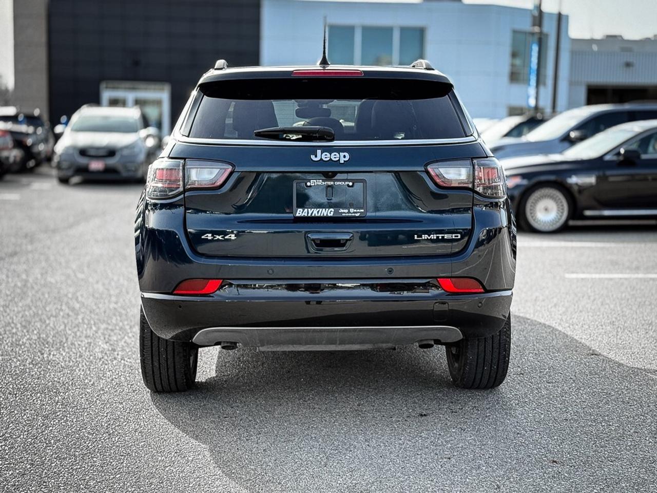 2024 Jeep Compass Limited   ELITE EXTERIOR GROUP   PANO ROOF   ALPIN Photo