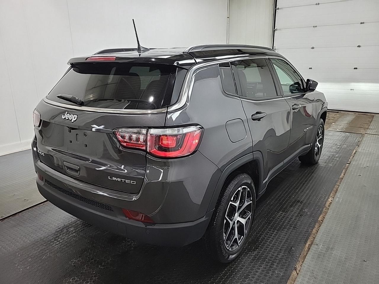 2024 Jeep Compass Limited   LANE KEEP   BLINDSPOT   REMOTE START   H Photo