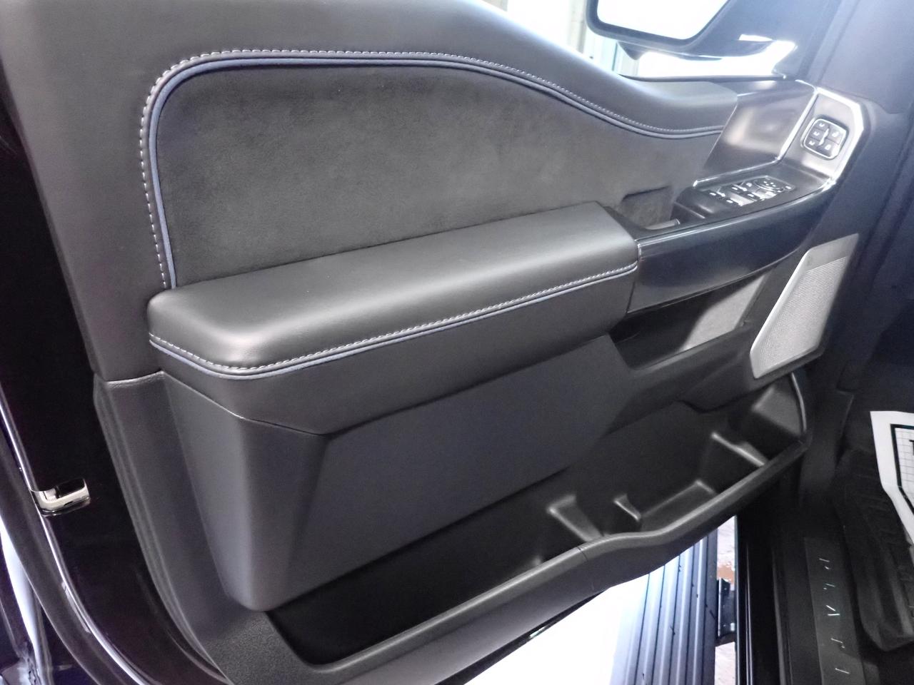 2025 Ford F-150 Platinum 4WD CREW CAB LEATHER NAVI SUNROOF *HYBRID* Photo