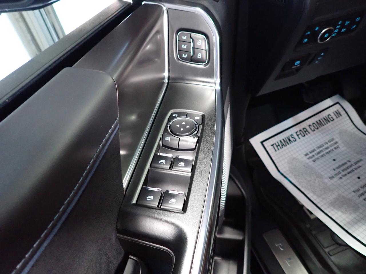 2025 Ford F-150 Platinum 4WD CREW CAB LEATHER NAVI SUNROOF *HYBRID* Photo