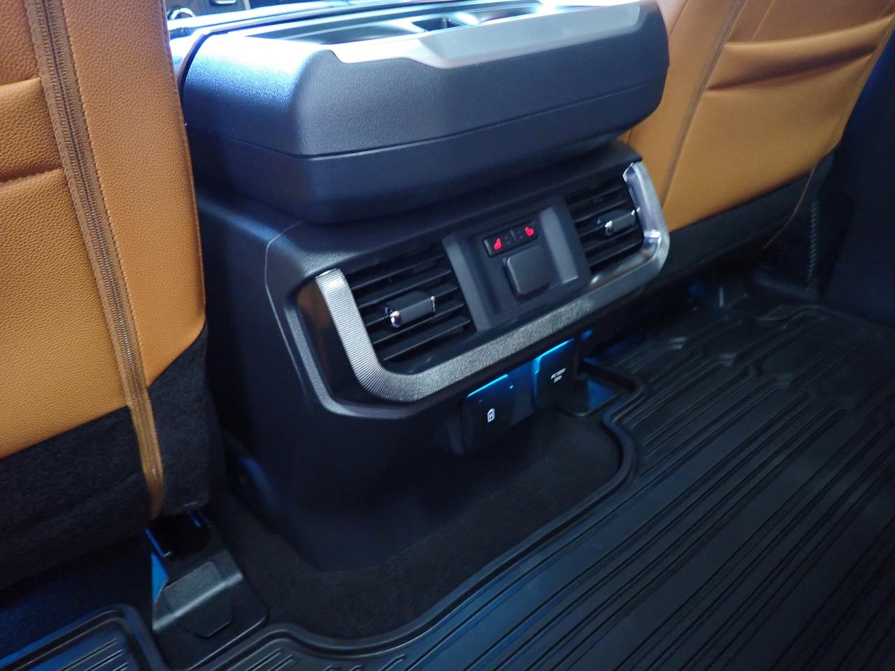2025 Ford F-150 Platinum 4WD CREW CAB LEATHER NAVI SUNROOF *HYBRID* Photo