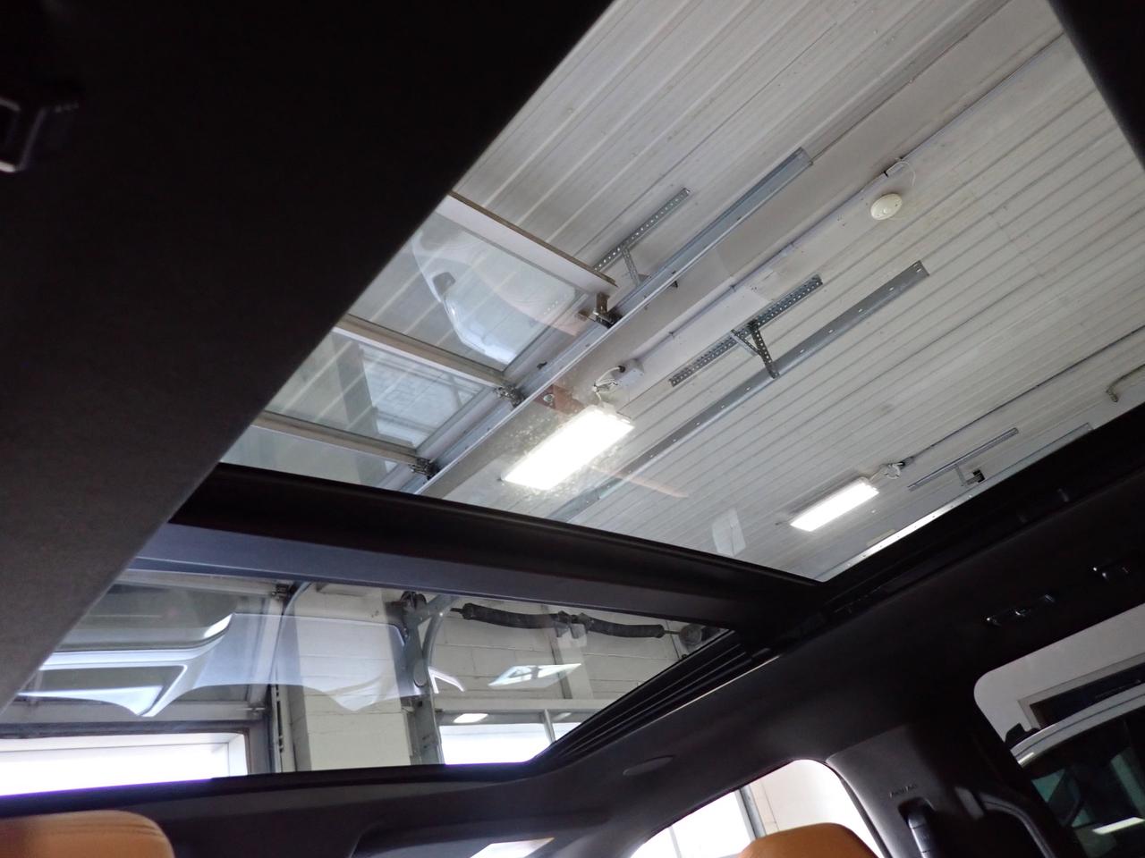 2025 Ford F-150 Platinum 4WD CREW CAB LEATHER NAVI SUNROOF *HYBRID* Photo