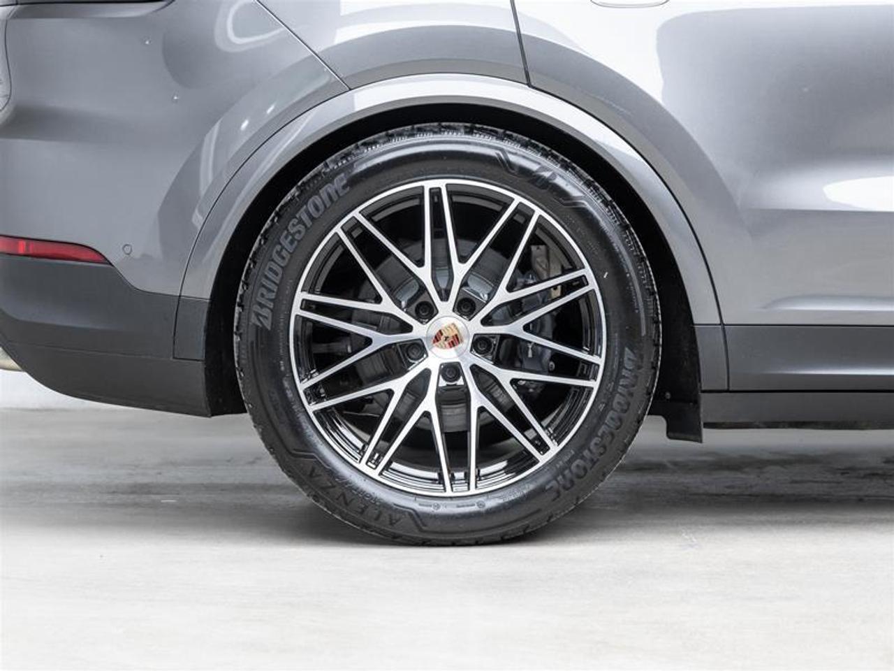 2026 Porsche Cayenne  Photo