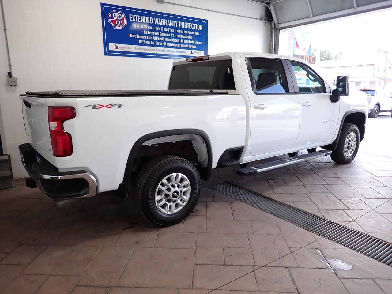 2025 Chevrolet SILVERADO 2500HD LT 4WD CREW CAB NAVI 6'4 BOX Photo
