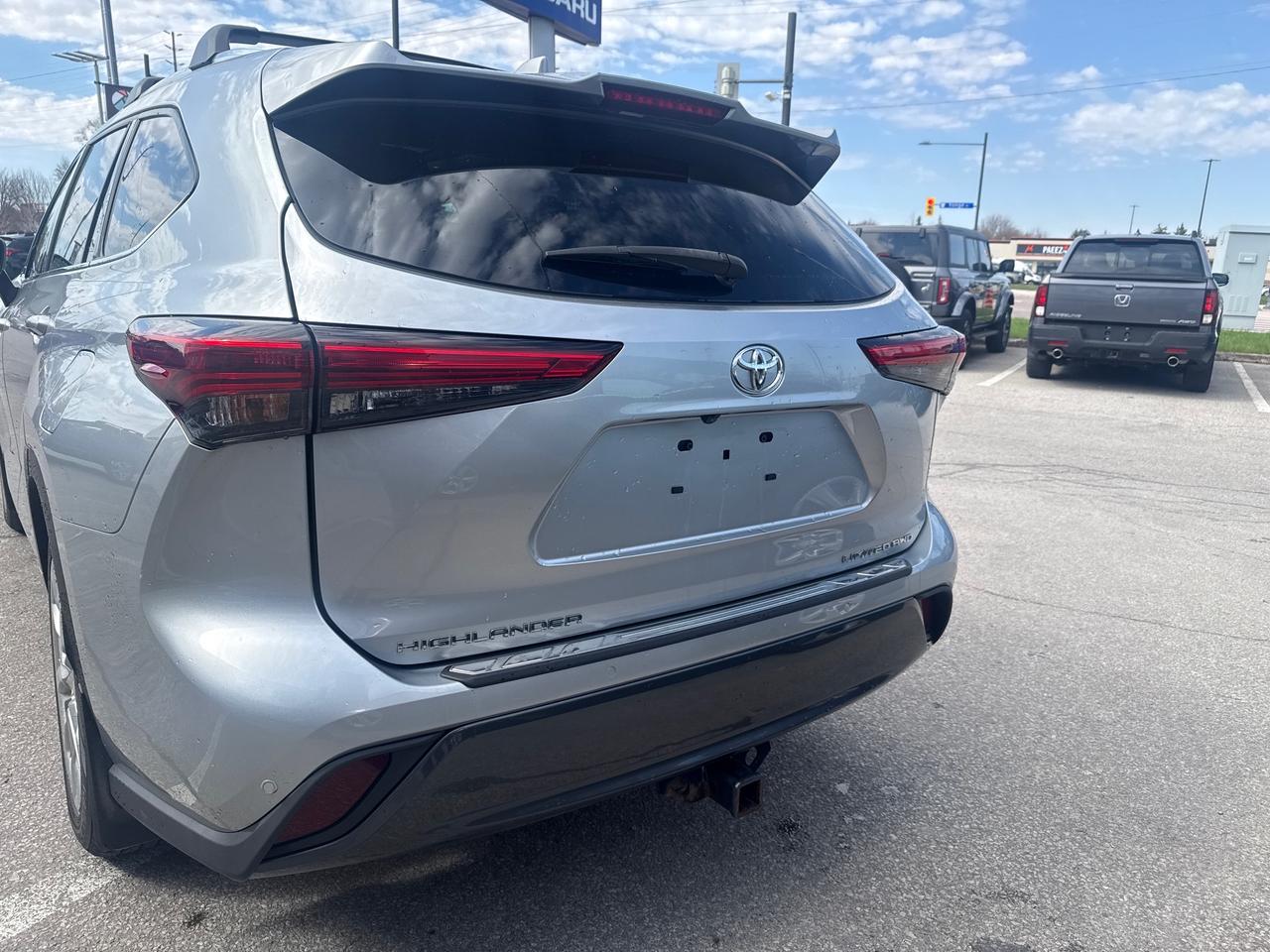 2021 Toyota Highlander Limited 4dr All-Wheel Drive Photo