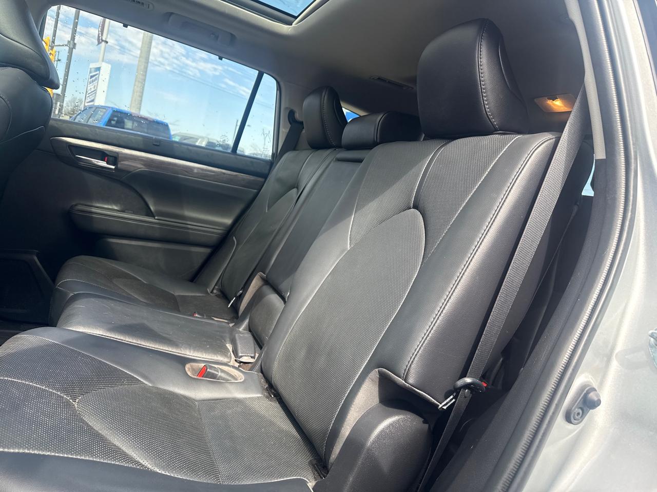 2021 Toyota Highlander Limited 4dr All-Wheel Drive Photo