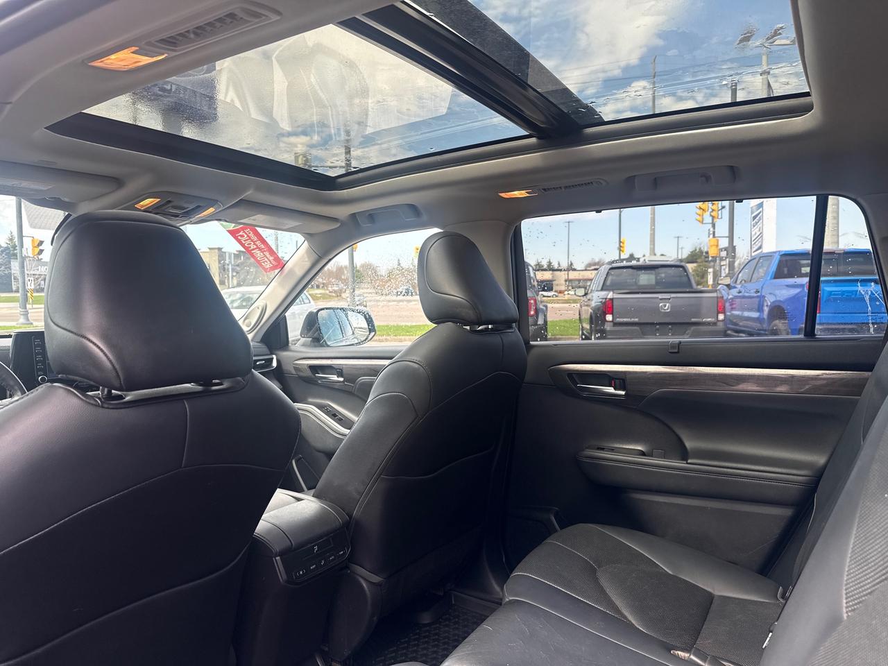 2021 Toyota Highlander Limited 4dr All-Wheel Drive Photo